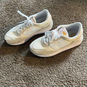 New balance 237